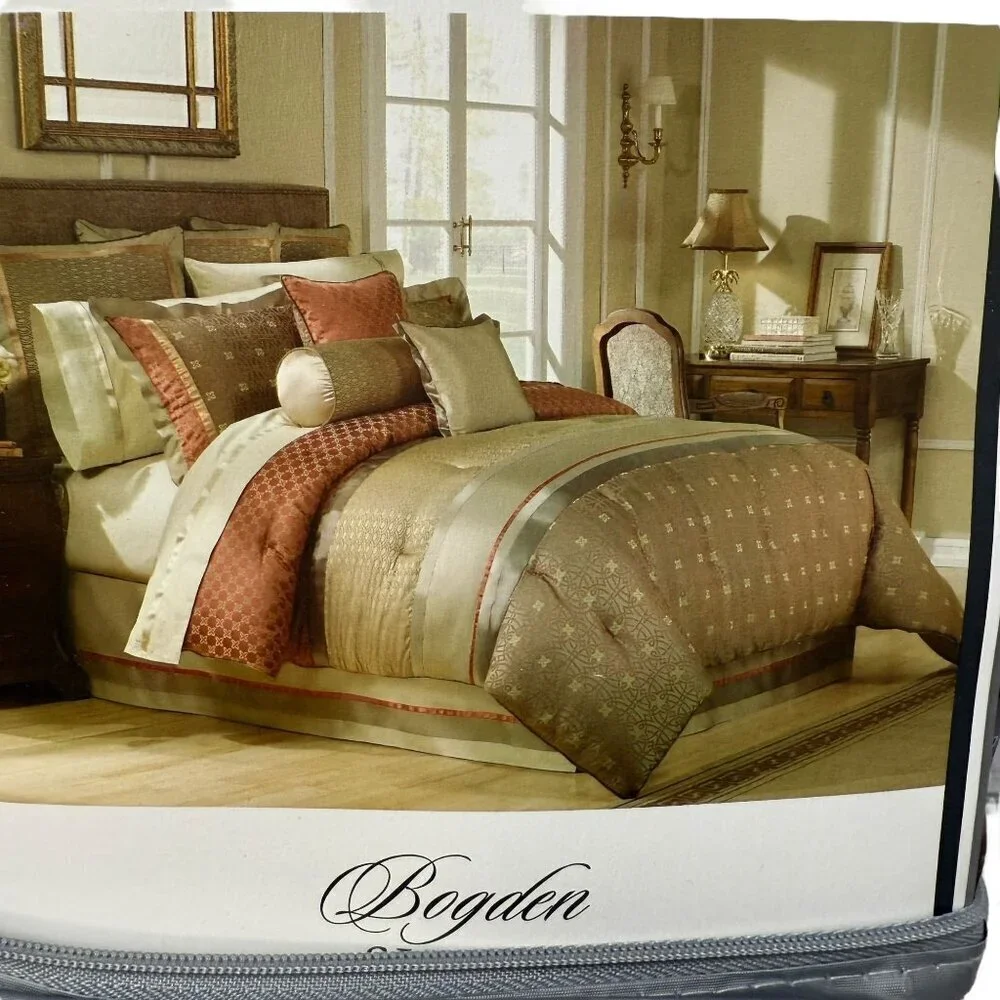 Waterford Pillowcase Bogden Cinnabar One Standard Sham Satin Luxury NEW